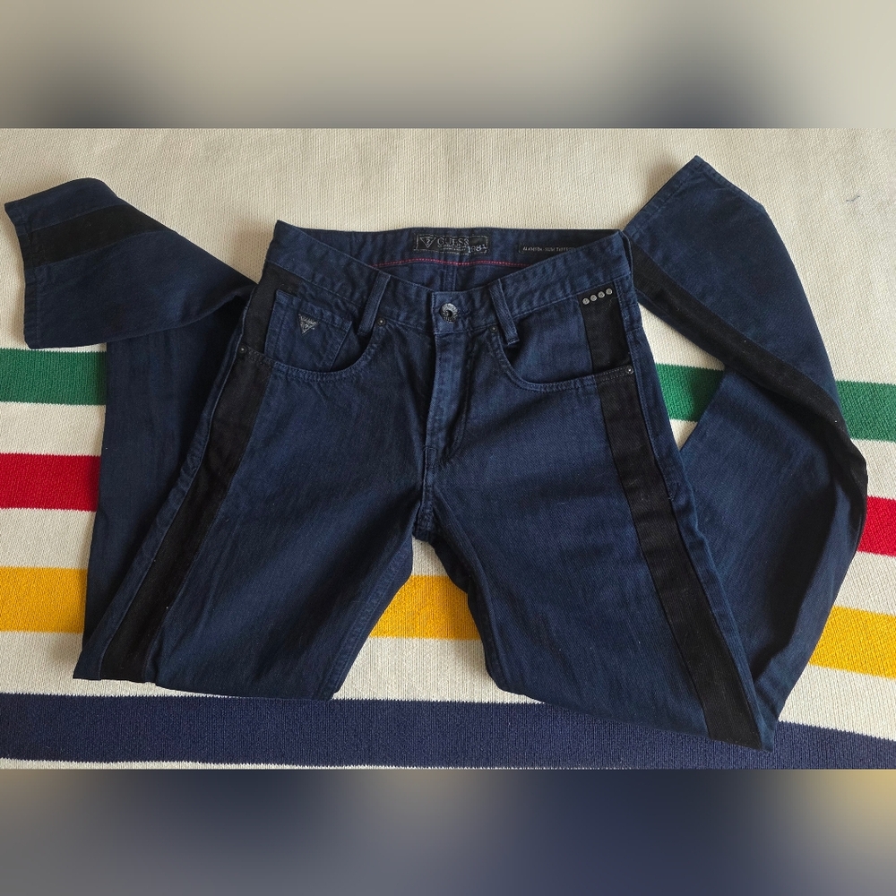 Guess Alameda Slim Tapered Parcel Wash Jeans w Black Tuxedo Side Stripes S 28